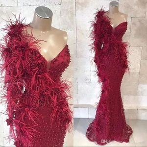 Feather Dark Red Mermaid Prom Dresses One Shoulder Lace 3d Floral Appliques kralen vloerlengte avondjurk feestvage optocht formele jurken