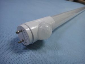 Livraison gratuite Nouvelle arrivée 900mm 12W Capteur PIR LED LED TUBE DE TUBE AC85-265V 3000K / 4500K / 6500K ALUMINIUM + PC COUCHE DE COUCHEMENT 25PCS / BOÎTE