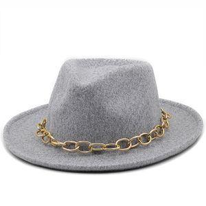 Chapeau Fedora pour femmes hommes Fedoras en vrac hommes femmes chapeaux en feutre avec chaîne femme homme casquette Panama femme mâle Vintage Jazz haut casquettes printemps automne hiver vente en gros noël