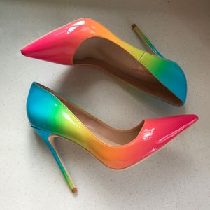 Gratis Verzending Fee Dames Pumps Rainbow Multi Color Patent Lederen Puntschoen Hoge Hakken Bruid Trouwschoenen Pumps Echte foto