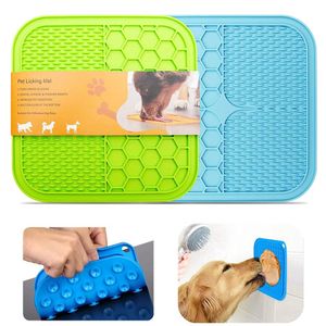 Voeding Ulmpp Dog Cat Lick Mat Food Bowl Slow Feeders met Suction Cup voor Pet Relief Anxiety Training Voeding Siliconen behandelaars Dispensers