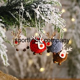 Adornos navideños de madera de alce de fieltro, colgantes colgantes de árbol de Navidad, adornos navideños para el hogar, decoración navideña, regalos de Año Nuevo, regalo de Navidad