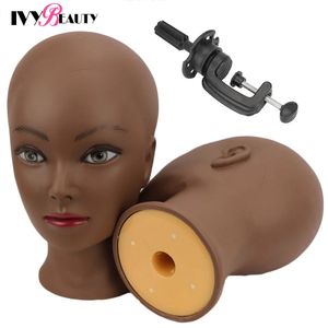 Vrouwelijke kale mannequin kop met standhouder cosmetologie oefenen Afrikaanse training manikin hoofd voor haarstylingpruiken maken 240507