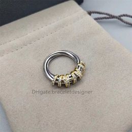 Vrouwelijke ontwerper verlovingsringen damesmode goud zilver kleur multi-layer kronkelende sieraden cadeau luxe kristallen ring dames