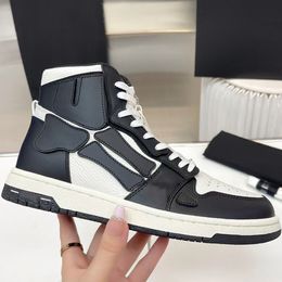 Vrouwelijke ontwerper mode paar lage top casual kleine witte schoenen voor dames lichtgewicht en comfortabel bot casual sportschoenen maat 35-45 met originele dozen