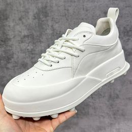 Vrouwelijke ontwerper Outdoor Camping Waterdichte antislip Casual trainingsschoenen 1994JS Nieuwste Ord Paarstijl Zijlogo reliëf Veters met ronde kop Sneakers