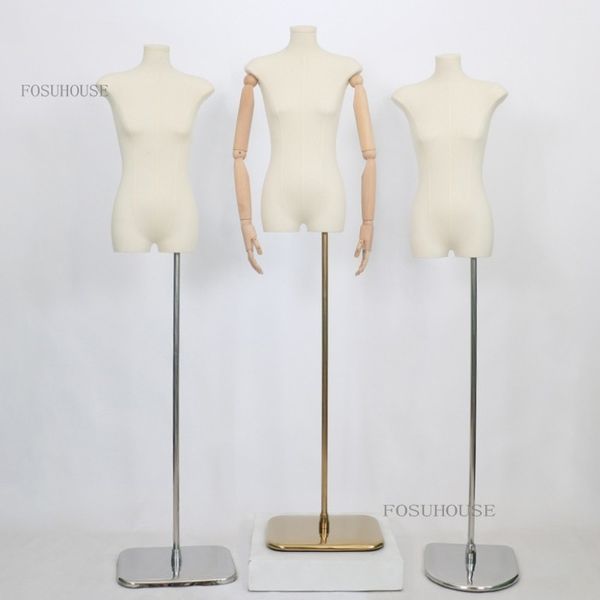 Couvre-tissu femelle Mannequin du haut du corps pour le magasin de vêtements Affichage de mariage Affichage de base en métal ajusté Rack Metal Modèle R