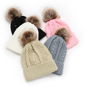 Femme tricoté chapeau avec perle hiver Nature fourrure pompon Crochet bonnets chapeaux chaud doux couleur unie casquette décontractée os HCS201