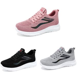 Chaussures femme 2024 printemps nouveau commerce extérieur chaussures pour femmes vente chaude grande taille chaussures semelle souple chaussures de sport décontractées pour les femmes 32