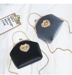 Bolso de mano de terciopelo con perlas para mujer, bolso de noche con diseño de corazón de terciopelo Vintage, bolso de mano para fiesta de boda y novia 240223