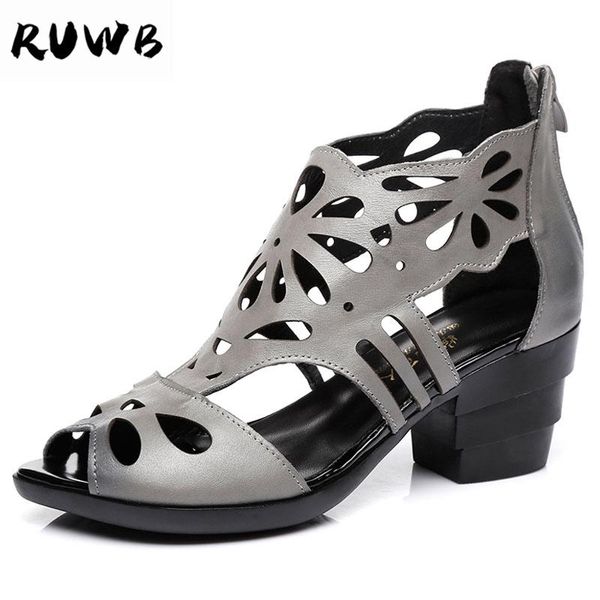 Femme fête de mariage talons hauts Sandales femmes en cuir véritable Sandales Femme 2021 été mode évider Rome Sandalias