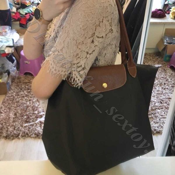 Clearance du magasin Femme en gros 95% de réduction sur les grands sacs sacs sacs sacs à dos pour hommes épaule commémorative sac bolsas 70e série de nylon moyen et petit