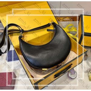 Fendibags Sac pour femmes Classic Designer Sac New Handhed Women's Bag Letter Imprimé Sac à bandoulière Sac Crescent Sac Underar Bag 311