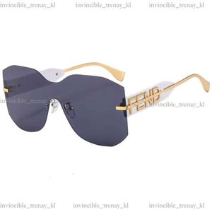 Fendidesigner Bag Fashion Gafas de sol para mujeres Metal Piece sin marco Gafas de sol personalizadas Fen Gafas de pierna UV400 Lente Unisex Lunettes 556