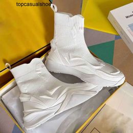 Fendig Sneaker Flow Top-Quality Top Men Luxury Chaussures Designer Mesh Boots Boots respirant Slip on Runner Sports Trendy Outdoor Walk Athletic Shoes EU38-46