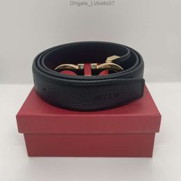 Feragamo con cinturón de cinturón de cinturón de diseñador de caja diseñador para hombres Big Hebellle Chastity Top Fashion Belt F1qp