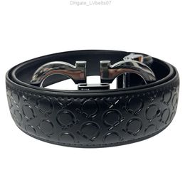 Feragamo con caja Cinturón de cuero suave Diseñador de cinturones de lujo para hombres Big Hebellle Chastity Top Fashion Fashion Mensor Banelly Designer Belt Beld Bebellle Fa Jlrk