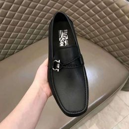 Feragamos dress shoes Cuir véritable pour hommes en cuir souple 2020 nouveau printemps et été chaussures simples chaussures en cuir décontractées Version coréenne chaussures paresseuses chaussures pour hommes respirantes
