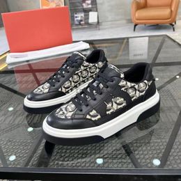 Feragamos Low Style Goes GOLS Gancini Sneakers Shoes High Class Quality Ayuda Desugner All Out Men Leisure Shoe Shoes Up Luxury Size38-45 Brand 5.14 03