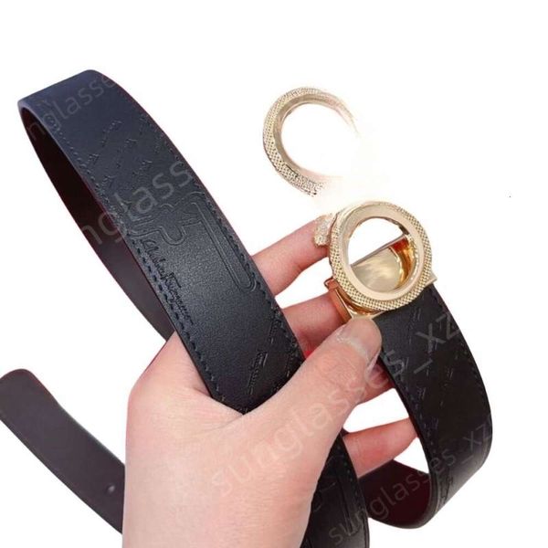 Ferra Ceinture Designer Gamo Top Qualité Cintura Uomo Ceinture Classique En Cuir De Vachette Grade Mode Jeunesse Lumière Luxe 8 Boutons Affaires Hommes En Cuir Véritable Pantalon Sangles Polyvalent