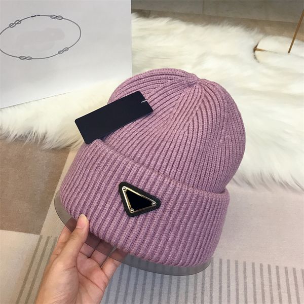 Festival Designer Beanie Femmes Casquettes tricotées Partie chaude Mode Luxe Hommes Seau Chapeaux P Western Trend Cap Windy Winter Hairy Caps 2024