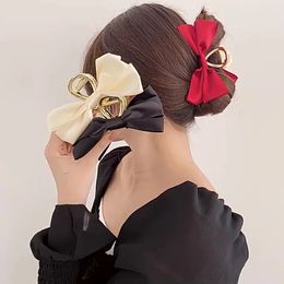 Festival Rose Haarspelden Meisje Clip Barrette Paars Nieuwe Krab Klauw Haarclips Voor Vrouwen Legering Hoofddeksels Haaraccessoires