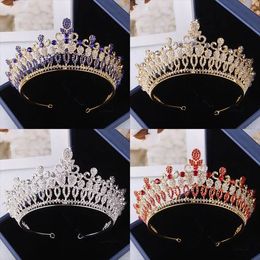 Feestelijke feestaccessoire Wedding Tiara Diamond Barokke verjaardag Hoofdkleding Crown Rhinestone With Jewelry Hair Accessoires Bridal Crowns Headpieces HG202004112