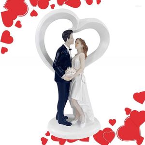 Fournitures de fête 2023 gâteau Topper poupée résine mariage mariée et marié Figurine romantique pour accessoire de décoration