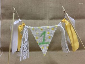 Feestelijke benodigdheden handgemaakte kanten cake bunting verjaardag toppers banner jurlap gele polka dots baby shower 1e feestdecoratie