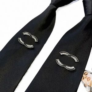 Fi Tie Ties Women Classic Double Letters Suit Ties Luxury Busin Silk Neck Party Wedding Scarf LD002 A5DW #