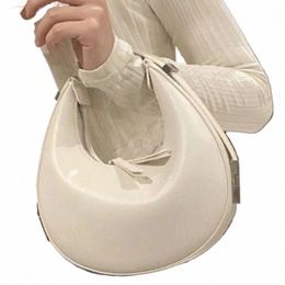 Sacs sous les bras Fi pour les femmes Couleur solide Half-Mo épaule Hobo Menger sac sac à main femelle cuir aspirant en cuir à main sac à main d8rf #