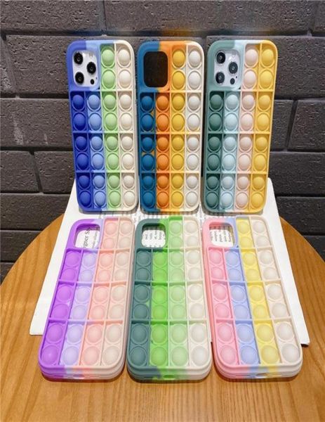 Fidget Rainbow Téléphone Case de décompression multicolore Étui en silicone pour iPhone 12 Pro Max Mini 11 XR XS X 8 7 Plus2269915