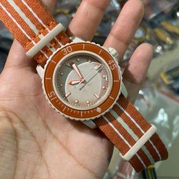 Cinquante hommes chers regardent 2023 nouvelles montres menwatch avec boîte UCMQ 42mm bracelet en tissu original sswatch fathoms uhren superclone montre Antarctic luxe