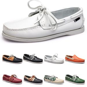 Cinquante-six hommes chaussures de sport en cuir style britannique noir blanc marron vert jaune rouge mode extérieur confortable respirant