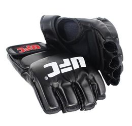 Fighting MMA Guantes de boxeo de cuero deportivo Tigre Muay Thai Fight Glove Glove Gear Gear3601952