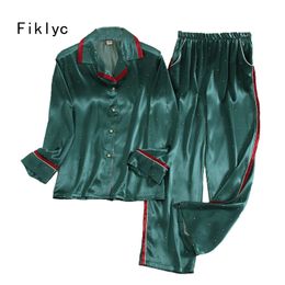 Fiklyc sous-vêtements deux pièces femmes automne / printemps pyjamas en satin à manches longues ensembles pijamas pyjamas femmes mujer femme vêtements de nuit 201027