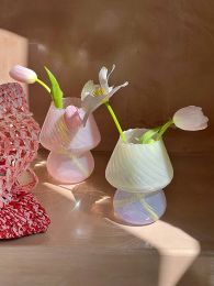 Películas de vidrio, lámpara de mesa con forma de seta, jarrón pequeño, arreglo floral, mesa de comedor, adornos de estilo INS, florero, decoración Vintage para el hogar