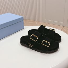 Vind Stijlvolle Designer Women Slippers Flats - Perfect Comfort