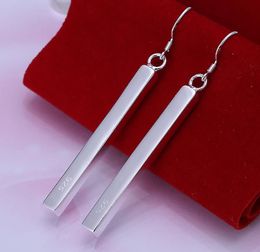 Fijn 925 Sterling Silver Earring2022 Nieuwe stijl 925Silver bengelende ronde cirkelstudie Stripe Hoop oorbellen voor vrouwen mode -sieraden 2751080