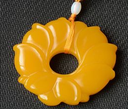 Fijne sieraden China Natuurlijke mooie handgerechte gele jade lotusvorm hanger ketting 1101116