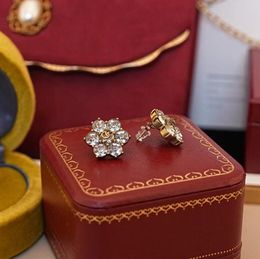 Fijne sieraden online gujia nieuwe koperen ring mode rode oorbellen winkel online verkoop