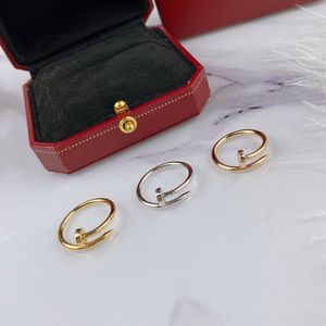 Fine Nails Bague Clou Plaqué Or 18 carats pour Femme Bagues Designer Homme T0p 5a Contre-réplique Taille Us 678 Marque De Mode Cadeau Petite Amie avec Boîte 003