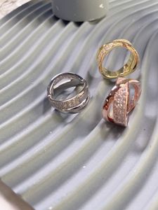 Fijn zilver 18k rosé goudstenen Plating brede kruis bruiloft verlovingsringen voor vrouwen