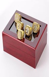 Fijne Superbowl FootballCowboys Championship Rings Wood Box Set sieraden Men039S Rings 5Pieceset Souvenir Men Fan Gift 2020 Whol8591709