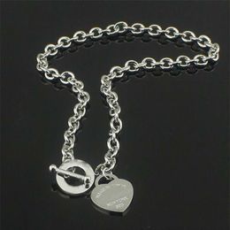 Fine TO 925 Sterling Silver Love Chain Collier De Mariage 925 Bijoux Coeur Pendentif Collier Anniversaire Cadeau De Noël Nouvelle Arrivée Charm233E