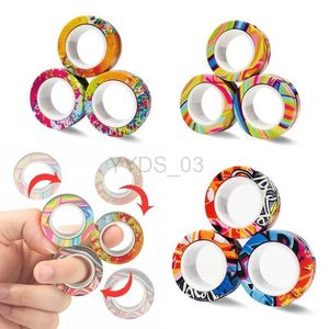 Vingerspeelgoed 3 STKS Nieuwe Upgrade Fidget Magnetische Ringen Anti-Stress Kleurrijke Magneten Spinner Stress Verlichten Vingertop voor volwassenen yq240227