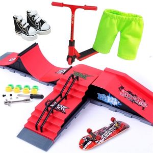 Finger Toys Mini Scooter Skatepark Board Skate Ramp Parts Sets Skateboard Tech Tip BMX Bikes Kit Deck Novely Gifts 221105