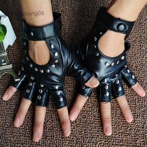 Vingerloze Handschoenen 1 Paar Halloween Zwart Pu Leer Vingerloze Handschoenen Vrouwelijke Half Vinger Rijden Dames Mode Punk Handschoenen Dans klinknagels HandschoenenL231017