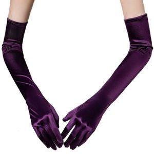 Gants sans doigts 52 cm de long section satin élasticité élevée Halloween Sexy Pole Dance Robe de soirée accessoires Etiquette Drive Cosplay Gants 230811