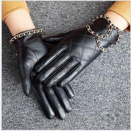 Gants sans doigts Gants à cinq doigts Gants en cuir de créateur Gants à demi-doigts Moto en peau de mouton pour femmes Doigts qui fuient Court Printemps et Automne Section Mince